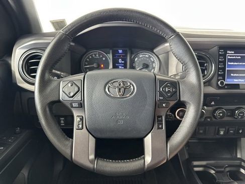 Used 2020 Toyota Tacoma TRD Sport AWD/4WD image 14