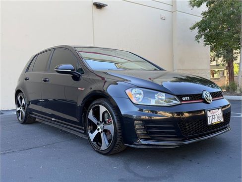 Used 2016 Volkswagen GTI S FWD image 3