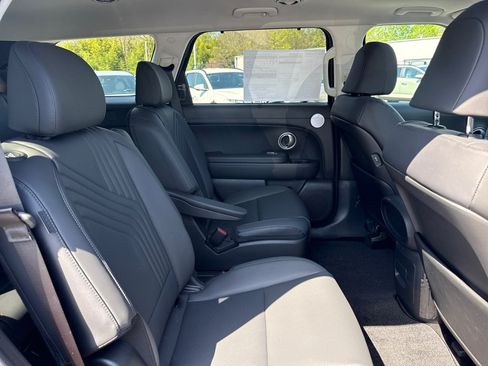 New 2026 Hyundai Palisade SEL FWD image 18