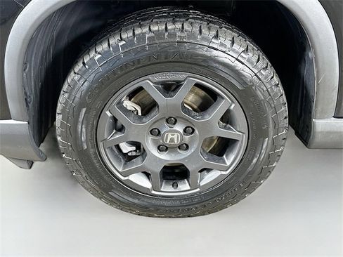 Certified 2023 Honda Pilot TrailSport image 16