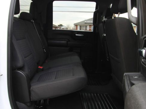 Used 2023 Chevrolet Silverado 2500 LT w/ Convenience Package AWD/4WD image 12