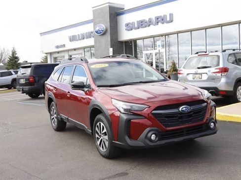 Certified 2025 Subaru Outback Premium w/ Popular Package #1A AWD/4WD image 1