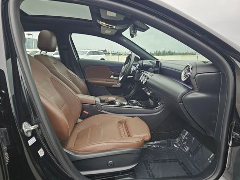 Used 2020 Mercedes-Benz A 220 image 11