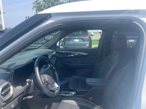 Used 2024 Chevrolet TrailBlazer ACTIV w/ Driver Confidence Package FWD image 8