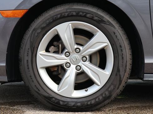 Used 2019 Honda Odyssey EX-L image 9