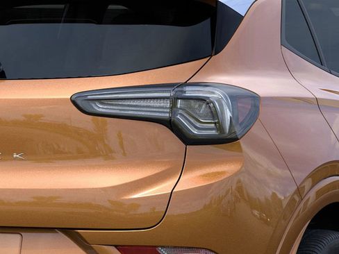 New 2025 Buick Encore GX Avenir w/ Avenir Technology Package image 11