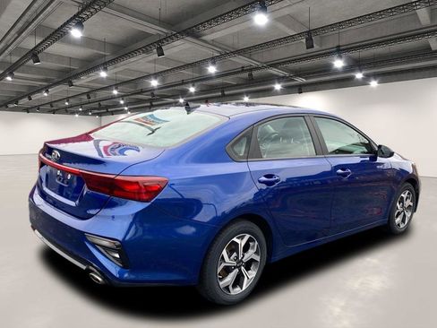 Certified 2021 Kia Forte LXS image 8