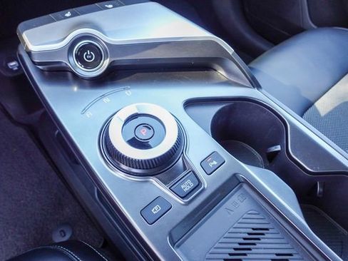 Used 2022 Kia EV6 Light image 21