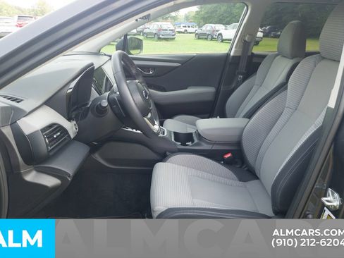 Used 2024 Subaru Outback Premium AWD/4WD image 7
