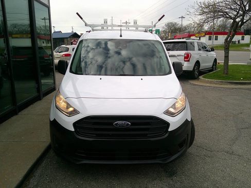 Used 2019 Ford Transit Connect XL image 2