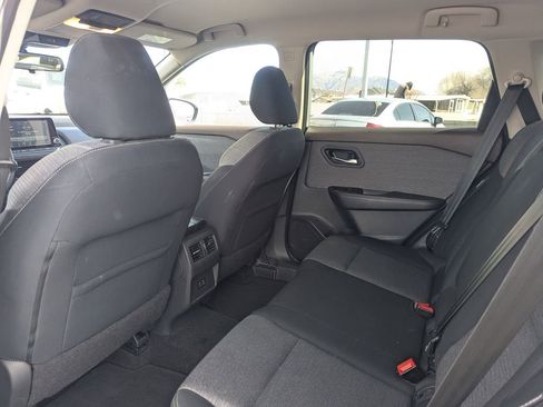Used 2021 Nissan Rogue SV AWD/4WD image 29