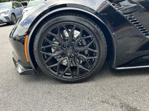 Used 2018 Chevrolet Corvette Z06 RWD image 21