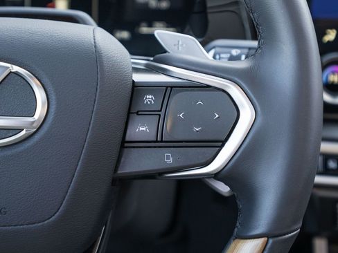 Used 2025 Lexus RX 350 w/ Convenience Package image 19