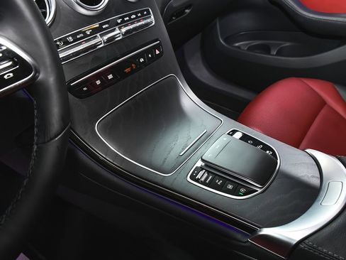 Used 2023 Mercedes-Benz GLC 300 4MATIC Coupe image 44