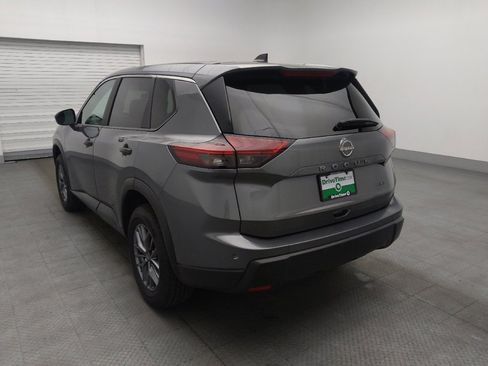 Used 2024 Nissan Rogue S image 5