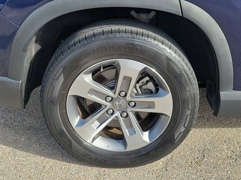 Used 2024 Honda Pilot EX-L image 9