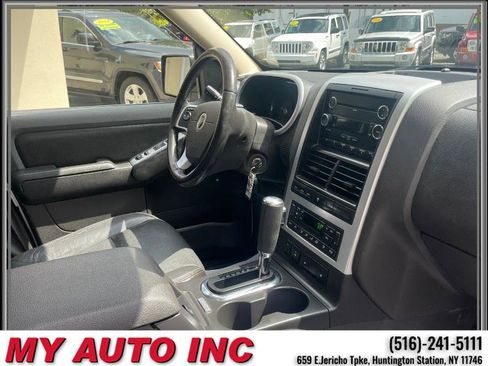 Used 2010 Mercury Mountaineer AWD image 27