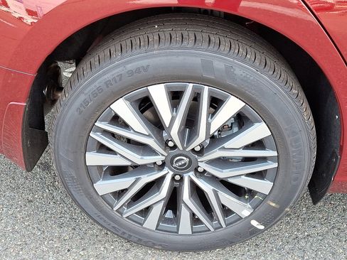 New 2025 Nissan Altima 2.5 SV w/ SV Premium Package image 5