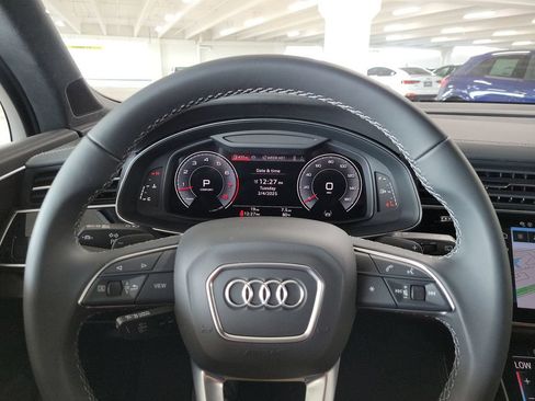 Used 2025 Audi Q7 3.0T Prestige w/ Prestige Package AWD/4WD image 13