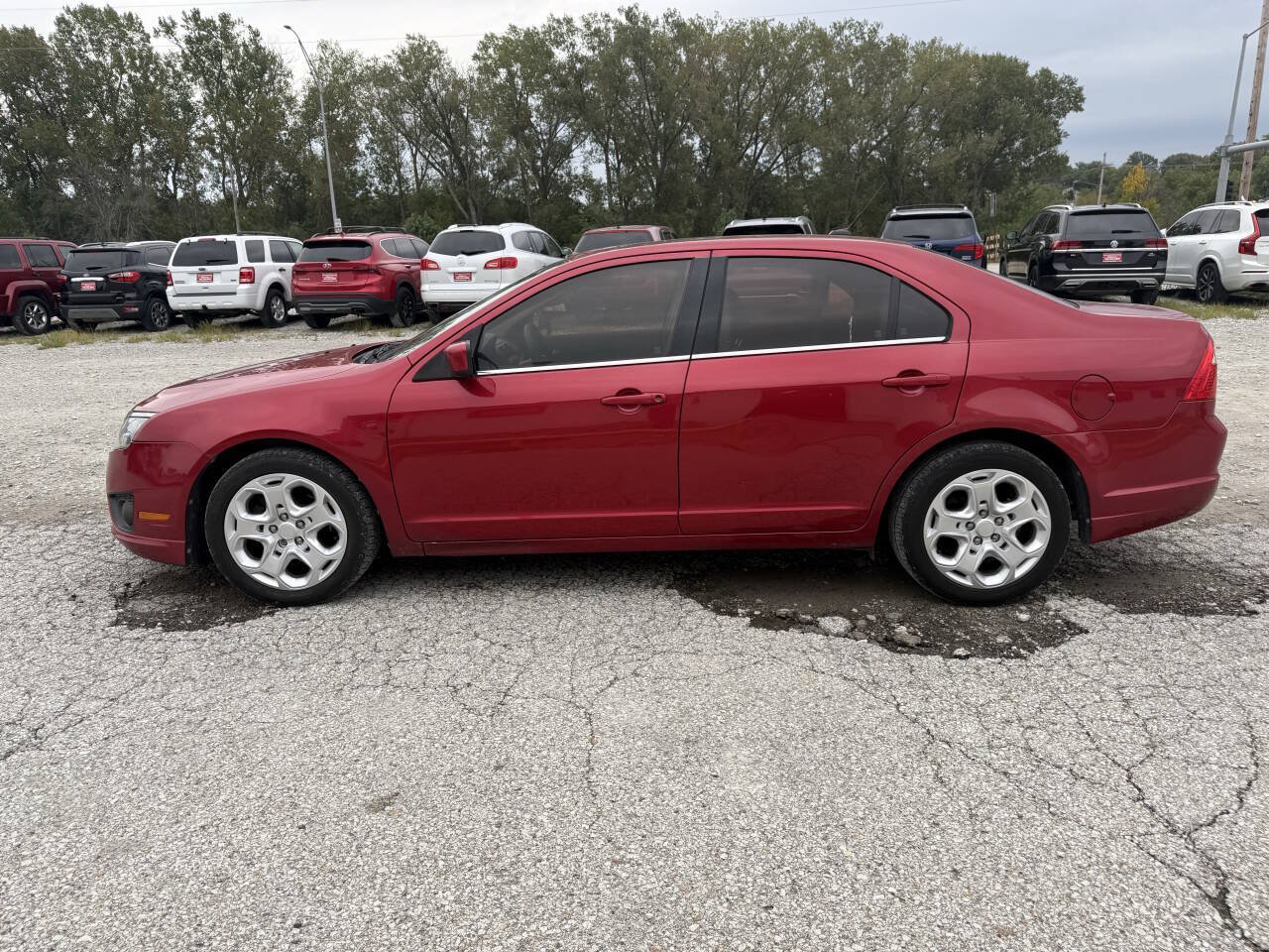 Used 2011 Ford Fusion SE w/ 202A Rapid Spec Order Code FWD image 4
