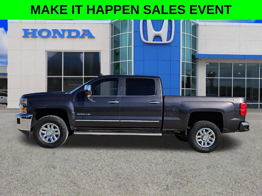 Used 2016 Chevrolet Silverado 2500 LTZ w/ Duramax Plus Package AWD/4WD image 6