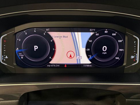 Used 2019 Volkswagen Tiguan SEL Premium R-Line FWD image 29