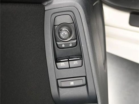 Used 2024 Toyota GR86 image 11