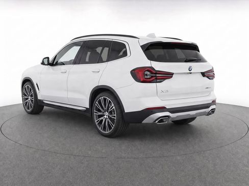 Used 2024 BMW X3 sDrive30i RWD image 5
