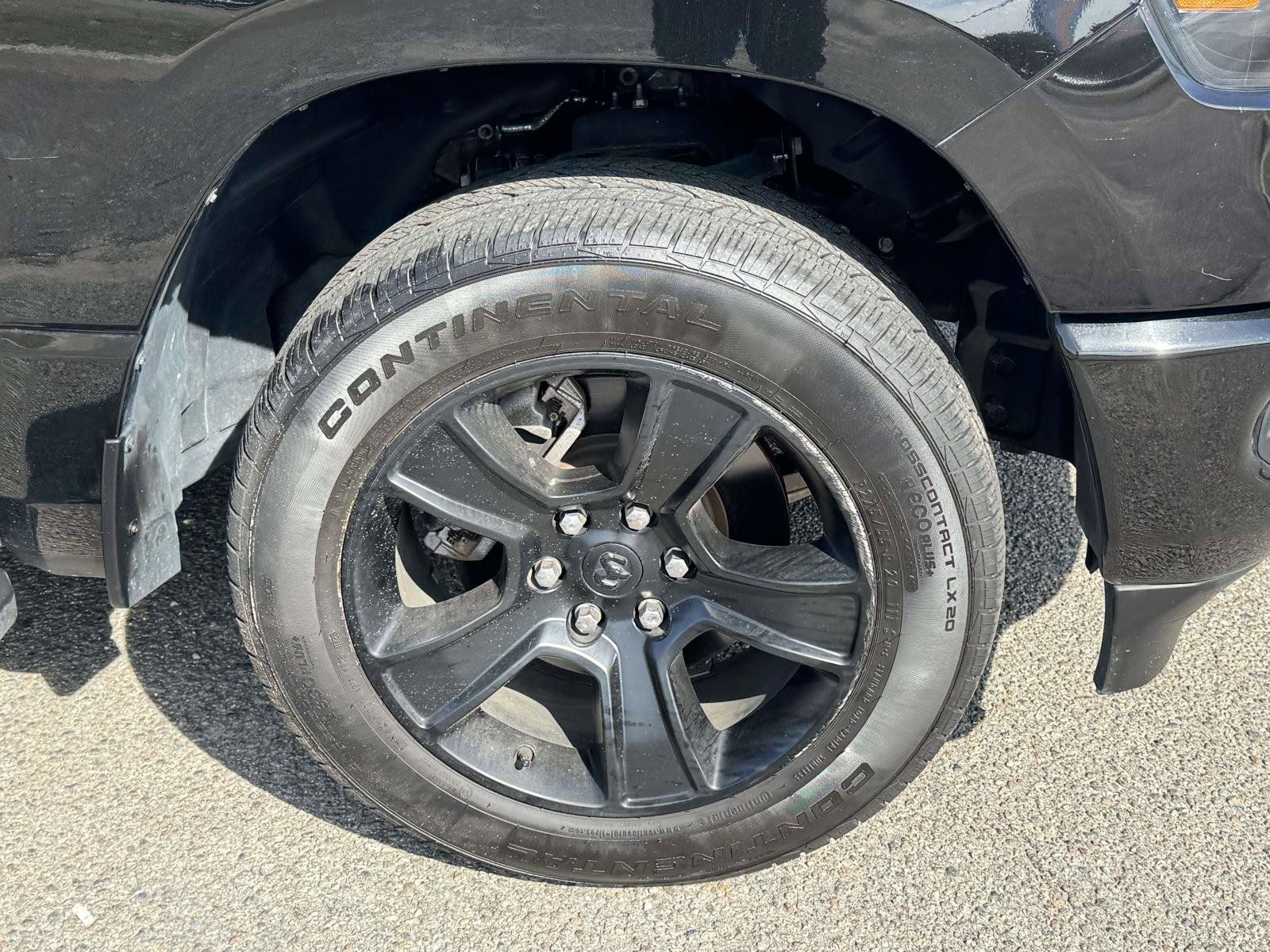 Used 2022 RAM 1500 Big Horn AWD/4WD image 9