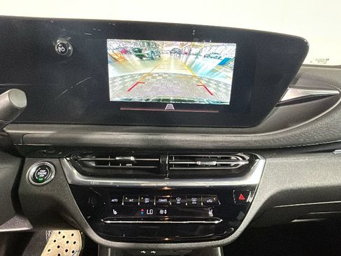 Used 2024 Buick Envista Avenir FWD image 27