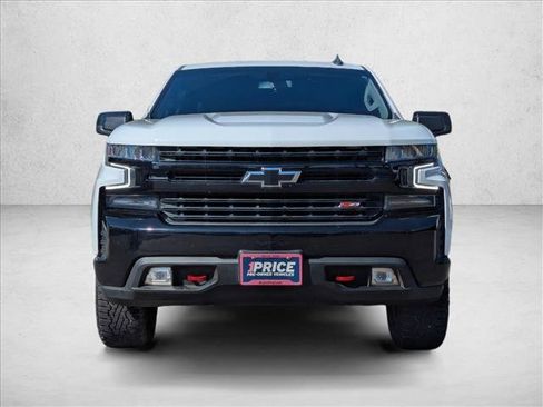 Used 2021 Chevrolet Silverado 1500 LT Trail Boss w/ Convenience Package II AWD/4WD image 2