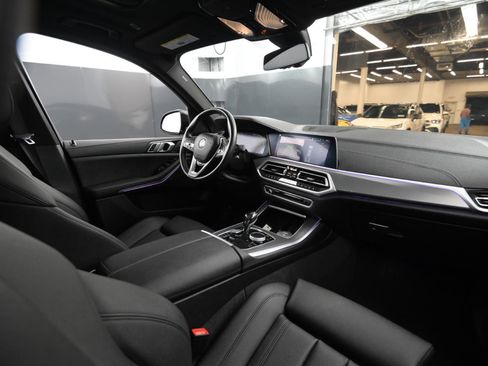 Used 2019 BMW X5 xDrive40i w/ Premium Package 2 image 48