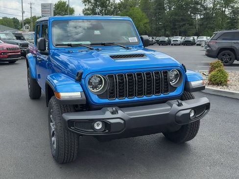 New 2026 Jeep Gladiator Sport AWD/4WD image 9