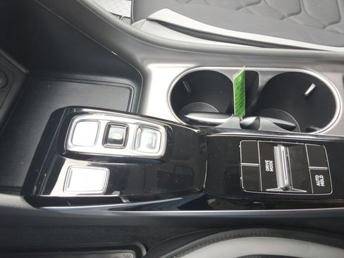 Used 2023 Hyundai Sonata SEL w/ Cargo Package image 18