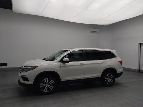 Used 2017 Honda Pilot EX-L image 2