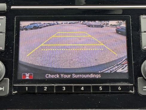 Used 2017 Honda CR-V LX image 23