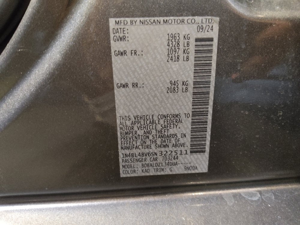 Used 2025 Nissan Altima 2.5 S FWD image 33