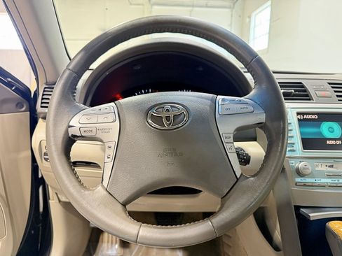 Used 2007 Toyota Camry XLE image 11