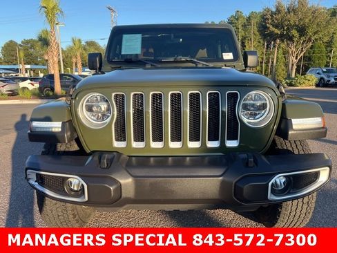 Used 2021 Jeep Wrangler Unlimited Sahara image 3