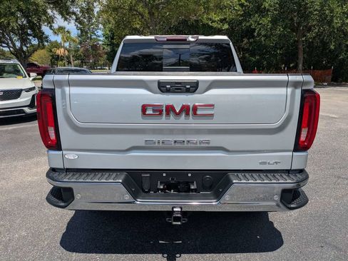 Used 2022 GMC Sierra 1500 SLT w/ SLT Premium Plus Package AWD/4WD image 5