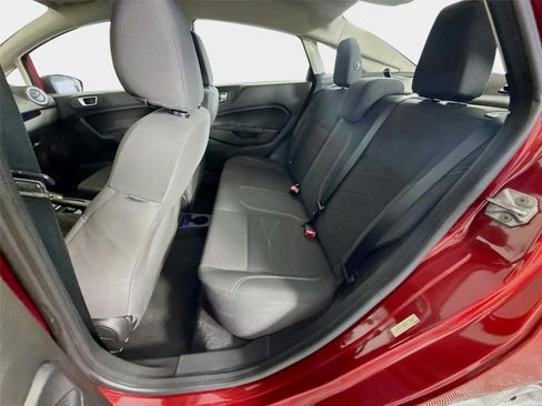 Used 2014 Ford Fiesta SE FWD image 19