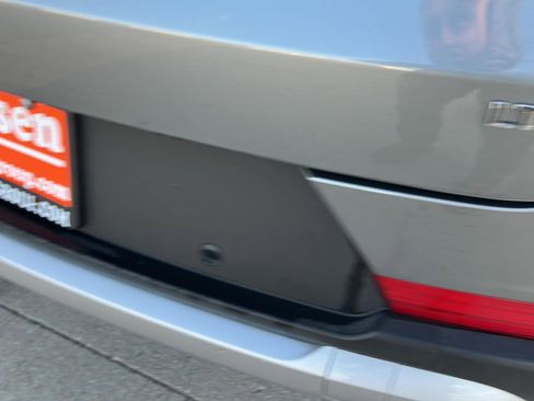 Used 2025 Chevrolet TrailBlazer LT w/ Driver Confidence Package image 9