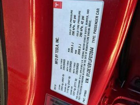 Used 2018 Tesla Model 3 Long Range image 23