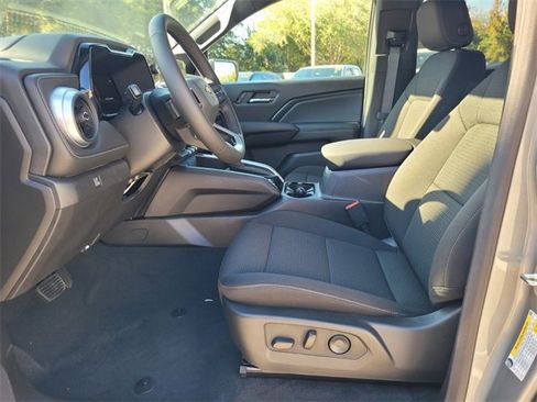 New 2025 Chevrolet Colorado LT image 14