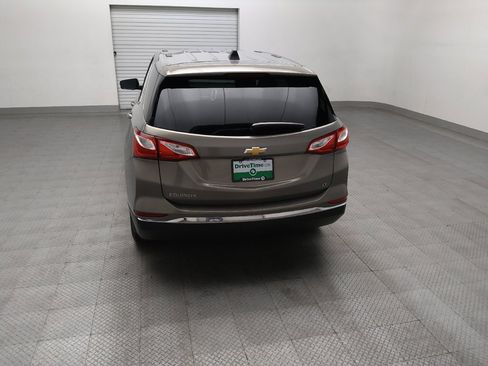 Used 2018 Chevrolet Equinox LT image 6