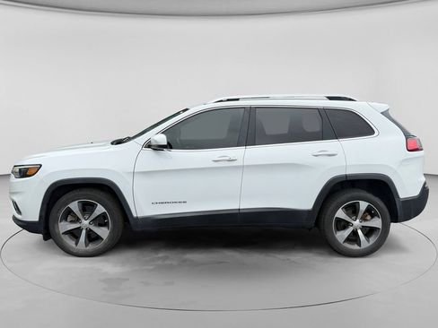 Used 2019 Jeep Cherokee Limited FWD image 3
