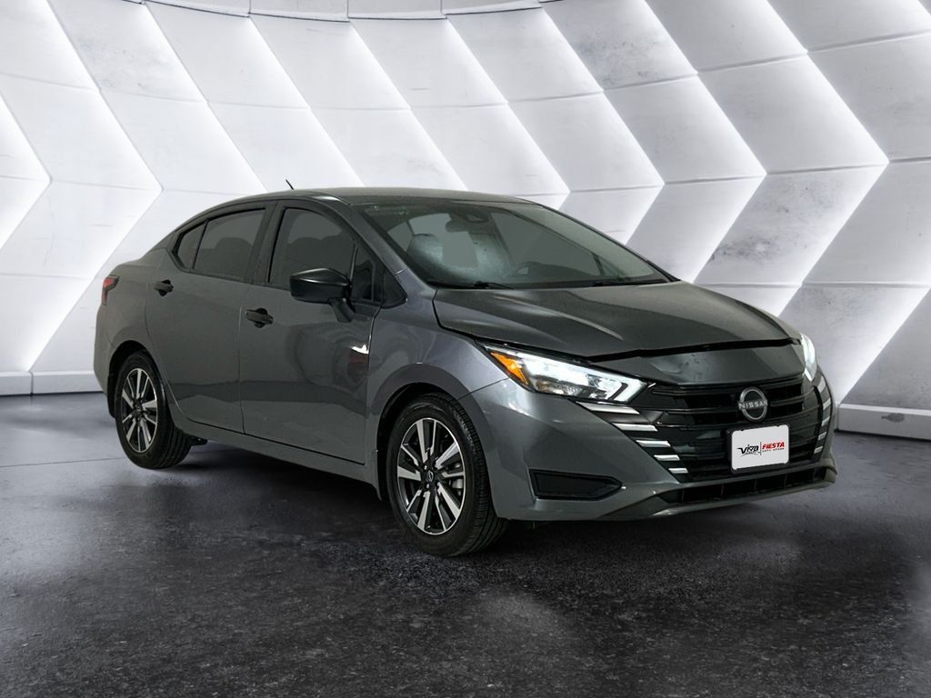 Used 2025 Nissan Versa S w/ S Plus Package FWD image 1