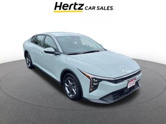 Used 2025 Kia K4 LXS video 1
