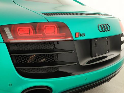 Used 2011 Audi R8 V10 AWD/4WD image 32