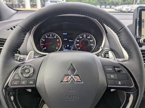 New 2025 Mitsubishi Eclipse Cross SEL image 31